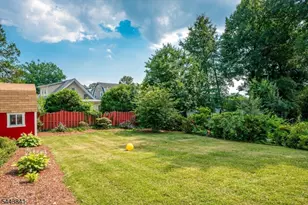 289 Hazel Pl, Union Township, NJ 07083 - Photo 25