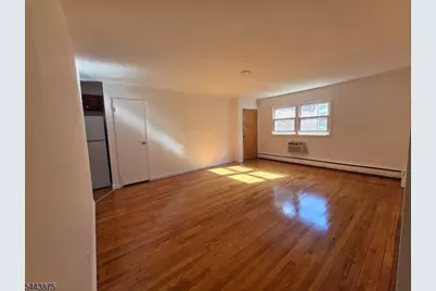 87 Elm Rd, Caldwell, NJ 07006 - Photo 5