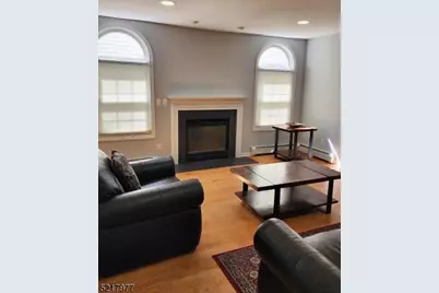 26 Wakefield Pl, Caldwell, NJ 07006 - Photo 5