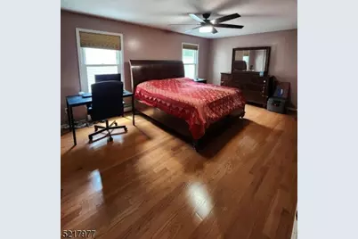 26 Wakefield Pl, Caldwell, NJ 07006 - Photo 15