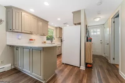 244 Hillcrest Dr, Milford, NJ 08848 - Photo 11