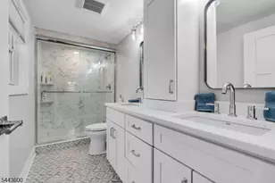 109 Castle Rock Rd, Jefferson Township, NJ 07849 - Photo 11
