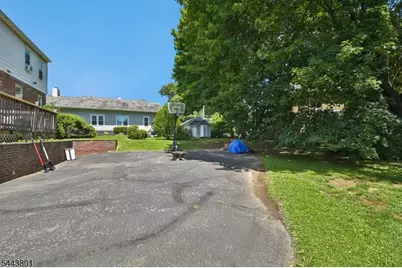 664 Belvidere Rd, Phillipsburg, NJ 08865 - Photo 27