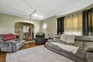 664 Belvidere Rd, Phillipsburg, NJ 08865 - Photo 7