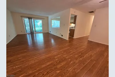 71 Drake Ln, Roxbury Township, NJ 07852 - Photo 3
