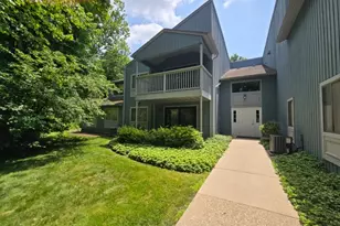 71 Drake Ln, Roxbury Township, NJ 07852 - Photo 1