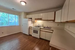 71 Drake Ln, Roxbury Township, NJ 07852 - Photo 5