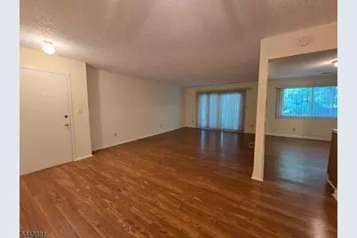71 Drake Ln, Roxbury Township, NJ 07852 - Photo 7
