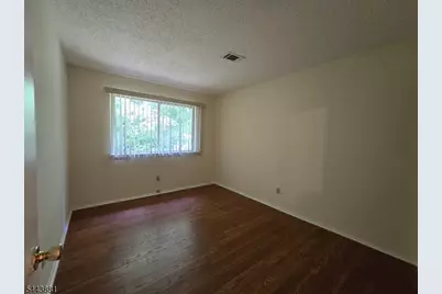 71 Drake Ln, Roxbury Township, NJ 07852 - Photo 13