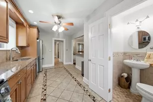 1116 Seib Ave, Elizabeth, NJ 07202 - Photo 9