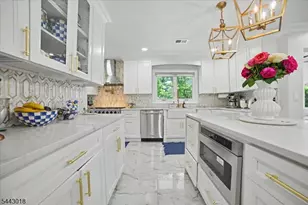 1459 Dunn Pkwy, Mountainside, NJ 07092 - Photo 9