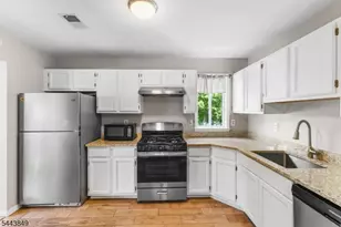 5 Garden Ct, Roxbury Township, NJ 07876 - Photo 5