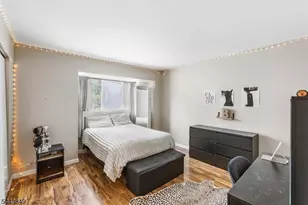 5 Garden Ct, Roxbury Township, NJ 07876 - Photo 11