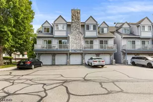 5 Garden Ct, Roxbury Township, NJ 07876 - Photo 1