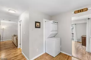 5 Garden Ct, Roxbury Township, NJ 07876 - Photo 7
