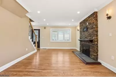 50 Lincoln Pl, Waldwick, NJ 07463 - Photo 5