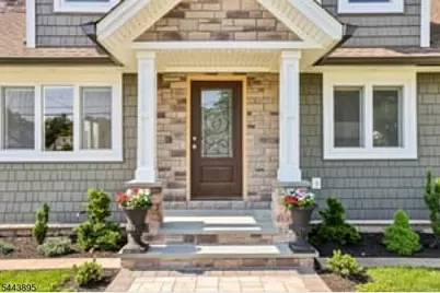 50 Lincoln Pl, Waldwick, NJ 07463 - Photo 3