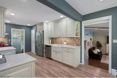 52 Stockton Rd, Summit, NJ 07901 - Photo 11