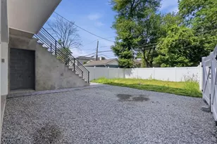 199 N Park St, East Orange, NJ 07017 - Photo 39