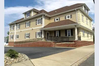 190 Pulaski Ave D, Sayreville, NJ 08872 - Photo 1