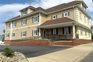 190 Pulaski Ave D, Sayreville, NJ 08872 - Photo 1