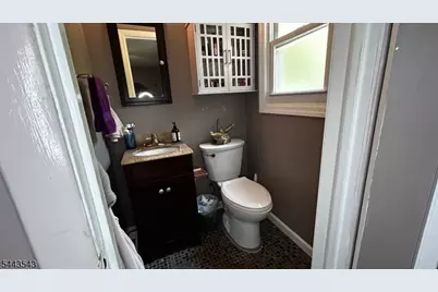 62 Andover Dr, Wayne, NJ 07470 - Photo 25