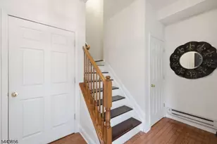 408 Donato Cir, Scotch Plains Township, NJ 07076 - Photo 7