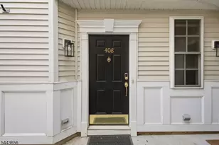 408 Donato Cir, Scotch Plains Township, NJ 07076 - Photo 5