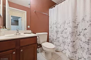 408 Donato Cir, Scotch Plains Township, NJ 07076 - Photo 29