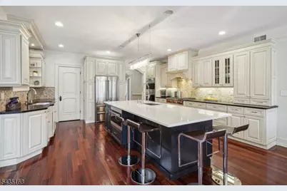 63 Addison Dr, Millburn, NJ 07078 - Photo 13