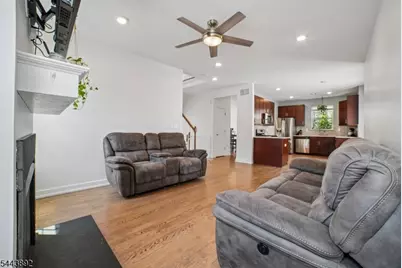 90 Sowers Dr, Mount Olive, NJ 07840 - Photo 11
