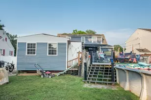 73 Bergen Ave, Wanaque, NJ 07420 - Photo 19