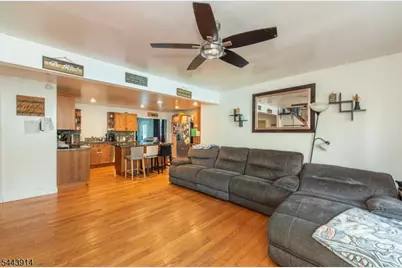 73 Bergen Ave, Wanaque, NJ 07420 - Photo 9