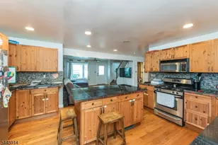 73 Bergen Ave, Wanaque, NJ 07420 - Photo 5