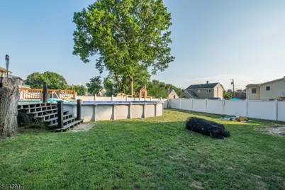 73 Bergen Ave, Wanaque, NJ 07420 - Photo 3