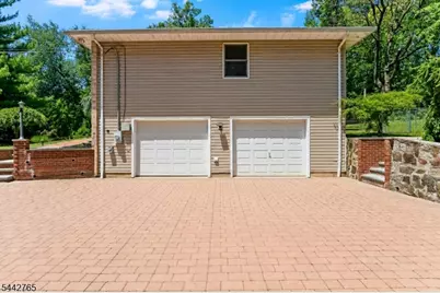 1542 US Highway 22, Mountainside, NJ 07092 - Photo 3