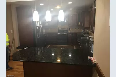 1034 Stone St, Union Township, NJ 07083 - Photo 5