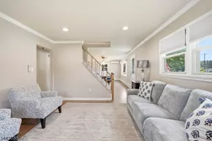 52 Roxbury Dr, Roxbury Township, NJ 07847 - Photo 3