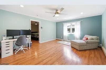 52 Roxbury Dr, Roxbury Township, NJ 07847 - Photo 13