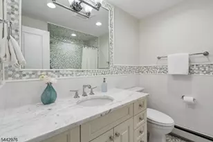 125 Stewart Rd, Millburn Twp., NJ 07078 - Photo 33