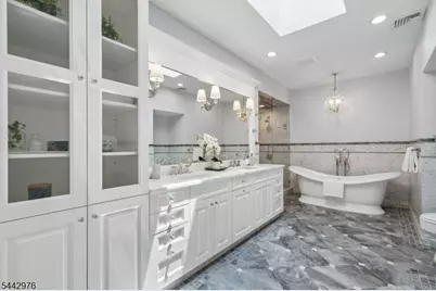 125 Stewart Rd, Millburn Twp., NJ 07078 - Photo 27