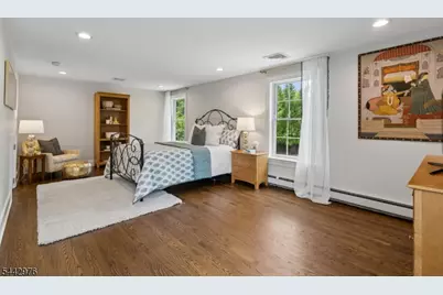 125 Stewart Rd, Millburn Twp., NJ 07078 - Photo 33