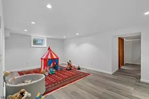 125 Stewart Rd, Millburn Twp., NJ 07078 - Photo 41