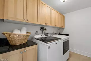 125 Stewart Rd, Millburn Twp., NJ 07078 - Photo 39