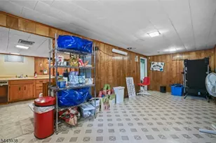 57 Ivanhoe Ter, Bloomfield, NJ 07003 - Photo 27