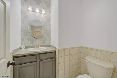 1316 Sassafras Ln, Monroe Township, NJ 08094 - Photo 17