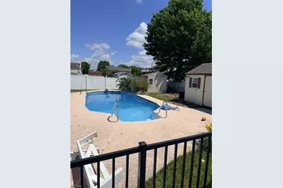 1316 Sassafras Ln, Monroe Township, NJ 08094 - Photo 5