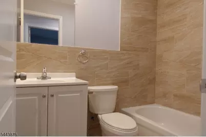 38 Palm St, Newark, NJ 07106 - Photo 3
