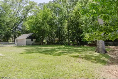 1152 Inwood Pl, Plainfield, NJ 07062 - Photo 3