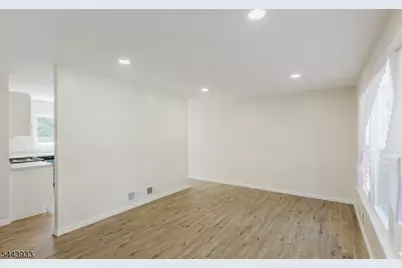 1152 Inwood Pl, Plainfield, NJ 07062 - Photo 5